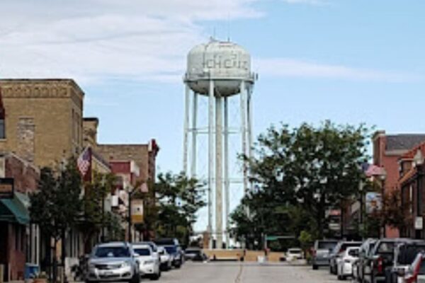 West Chicago Voice - About Us : The voice of West Chicago, Illinois - digital local news - for locals by locals .